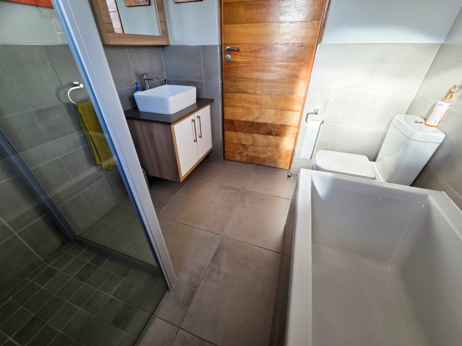 3 Bedroom Property for Sale in Wild Olive Estate Free State